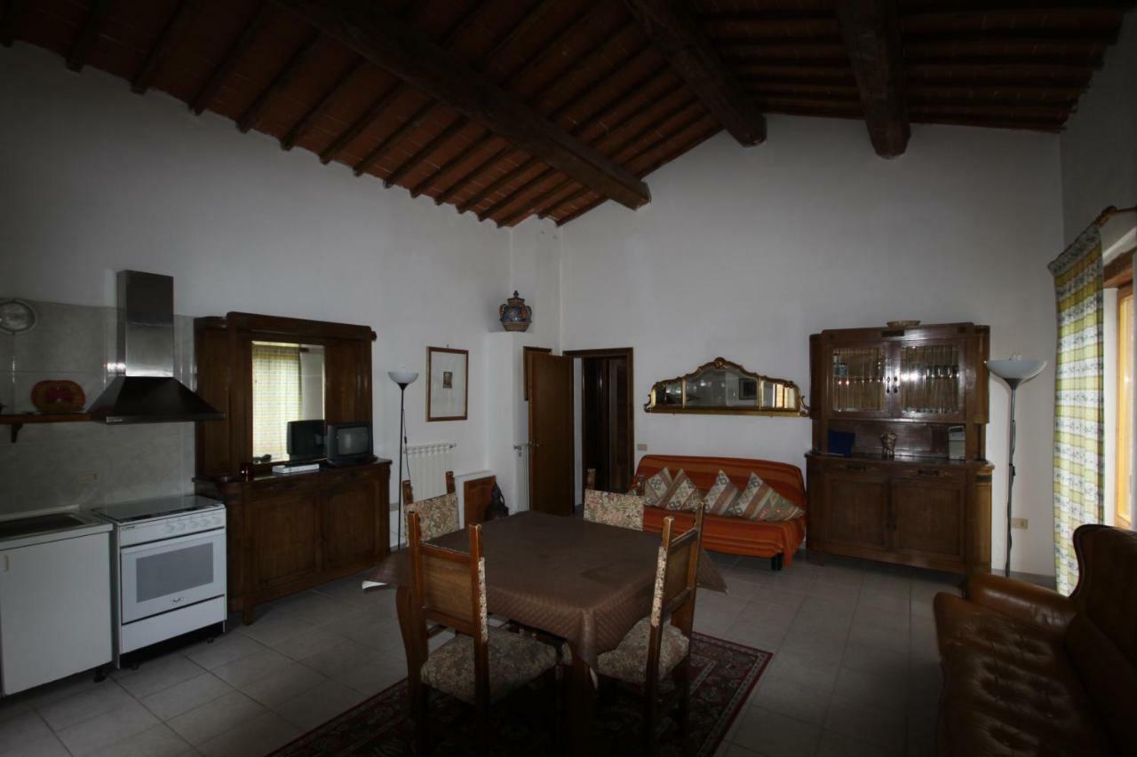 Casa Vacanze Good Buy Сан Джиминяно Екстериор снимка