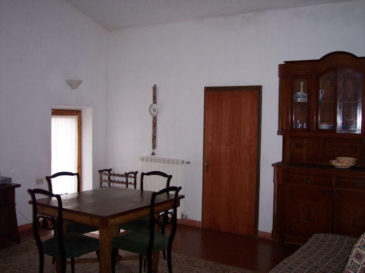 Casa Vacanze Good Buy Сан Джиминяно Екстериор снимка